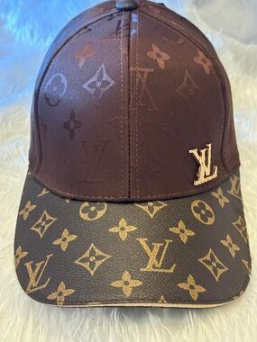 Brown Monogram Cap with Gold LV Emblem